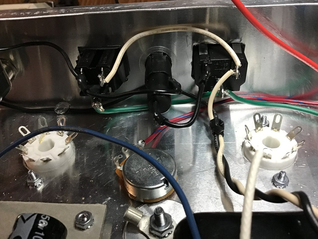 B046BCCC-A2A0-4ECC-B124-FE4701EE457F