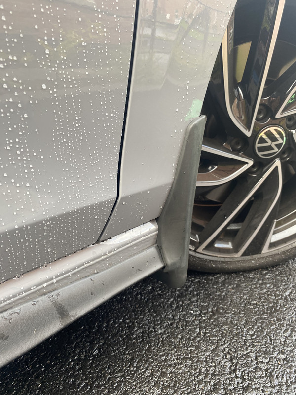 531BBFD3-7B06-4E92-AC80-A899088431C6