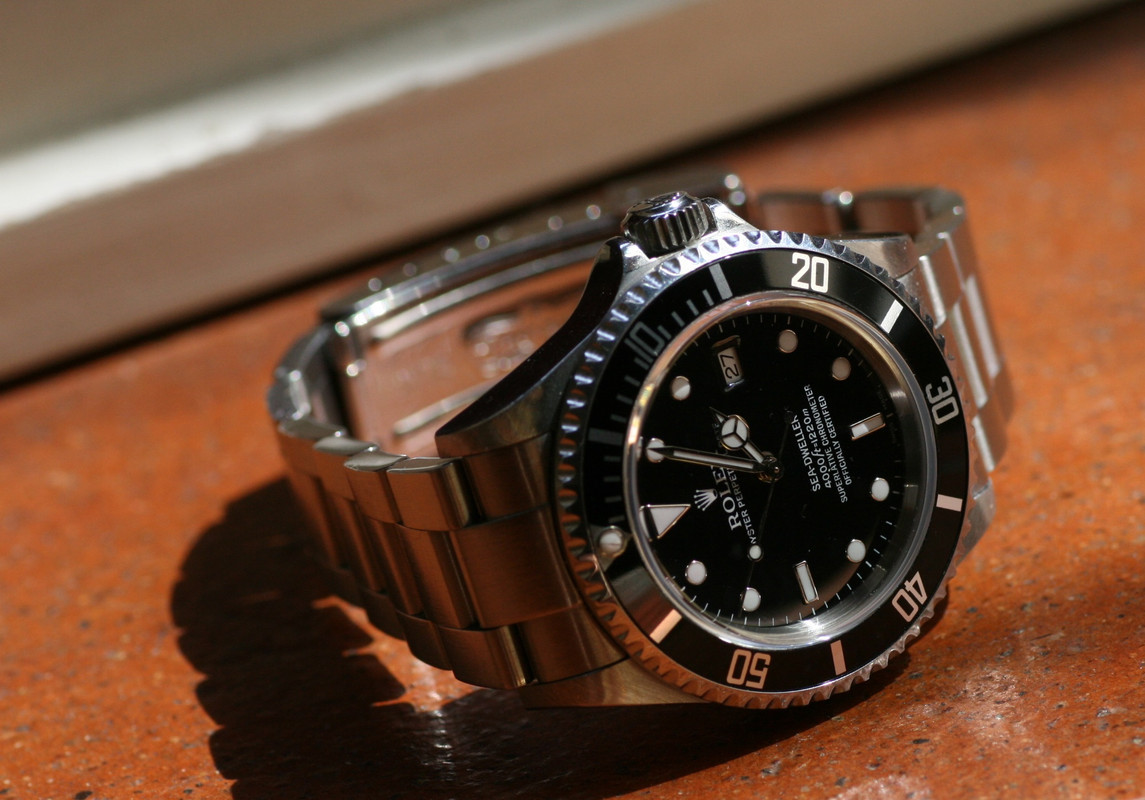 Rolex Sea-Dweller 16600 - tome 2 - Page 15 IMG-5122