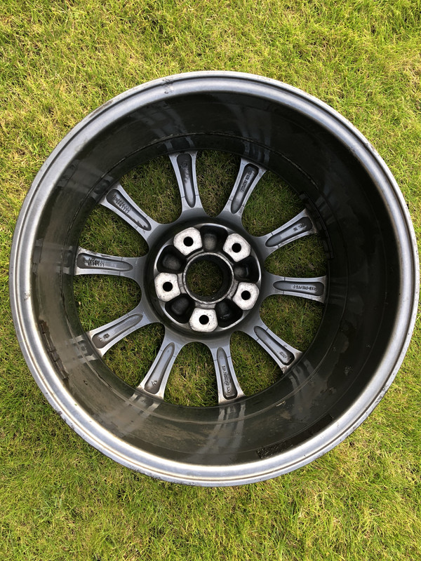 09E692A9-B2C8-420A-BDBA-2A0AF9E7EF4C