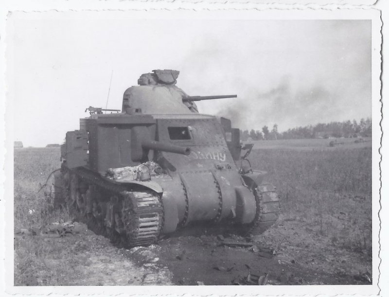 Panzer Sturmgeschütz Abteilung u zerstörte Russi