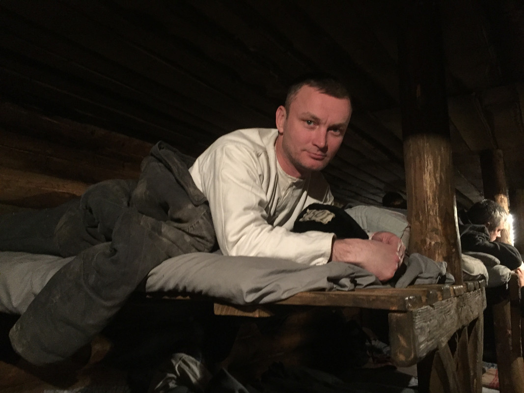 58DC7F63-8FE4-4FFA-BF47-8497A3573000