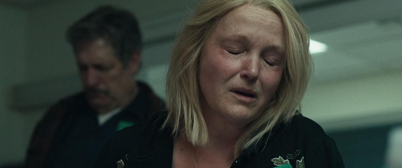 Stronger (2017).mkv_snapshot_00.15.00_[2018.04.01_19.37.55]