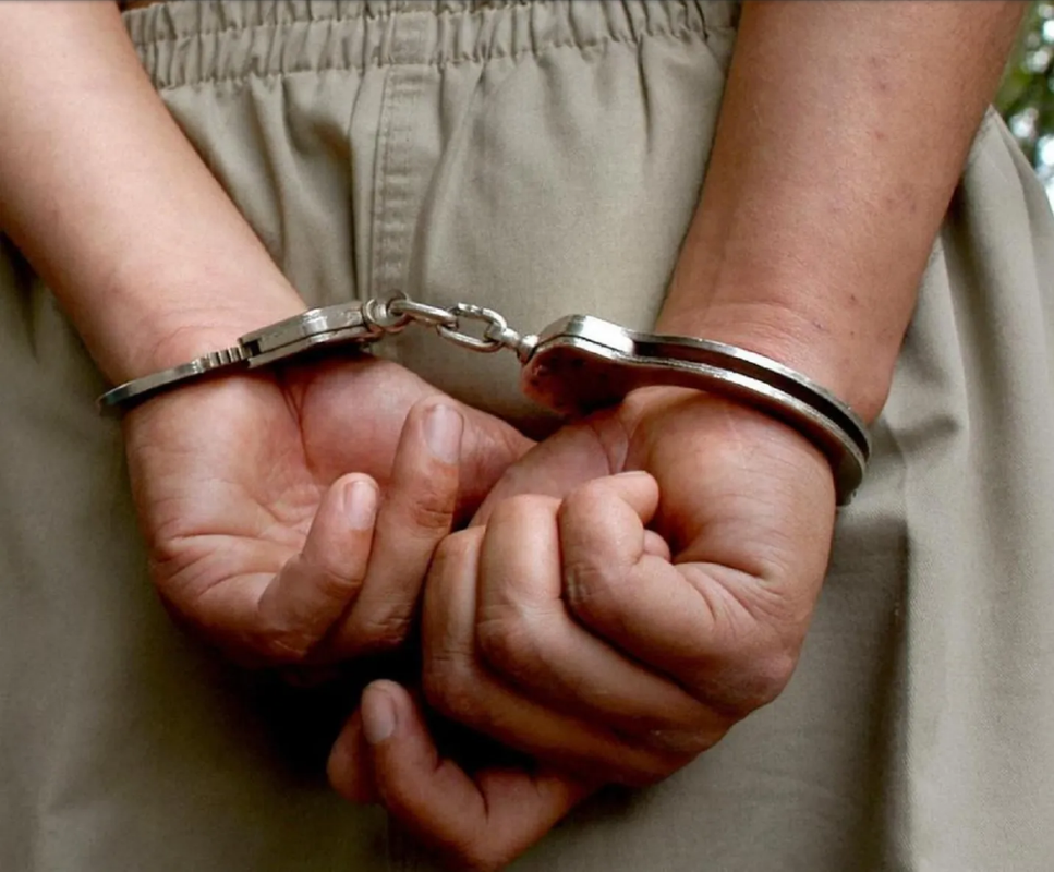 Capturan violador en Edomex, abusaba de sus hijas de 5 y 9 años