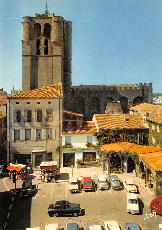 02Place Jean Jaurés