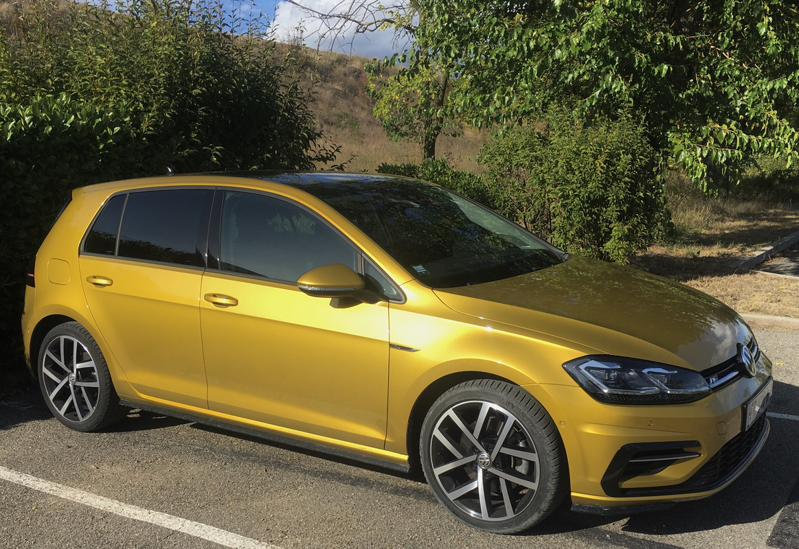 D5162FD9-3A02-4BB3-B9E3-D9070F1495F1