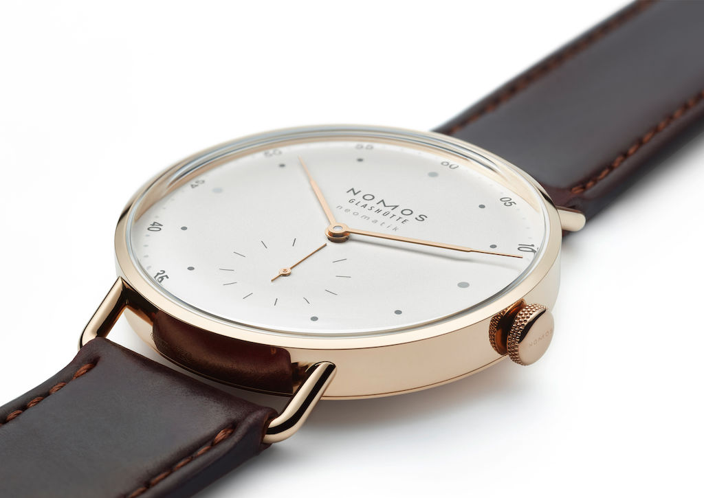 1180-metro-neomatik-gold-detail-2