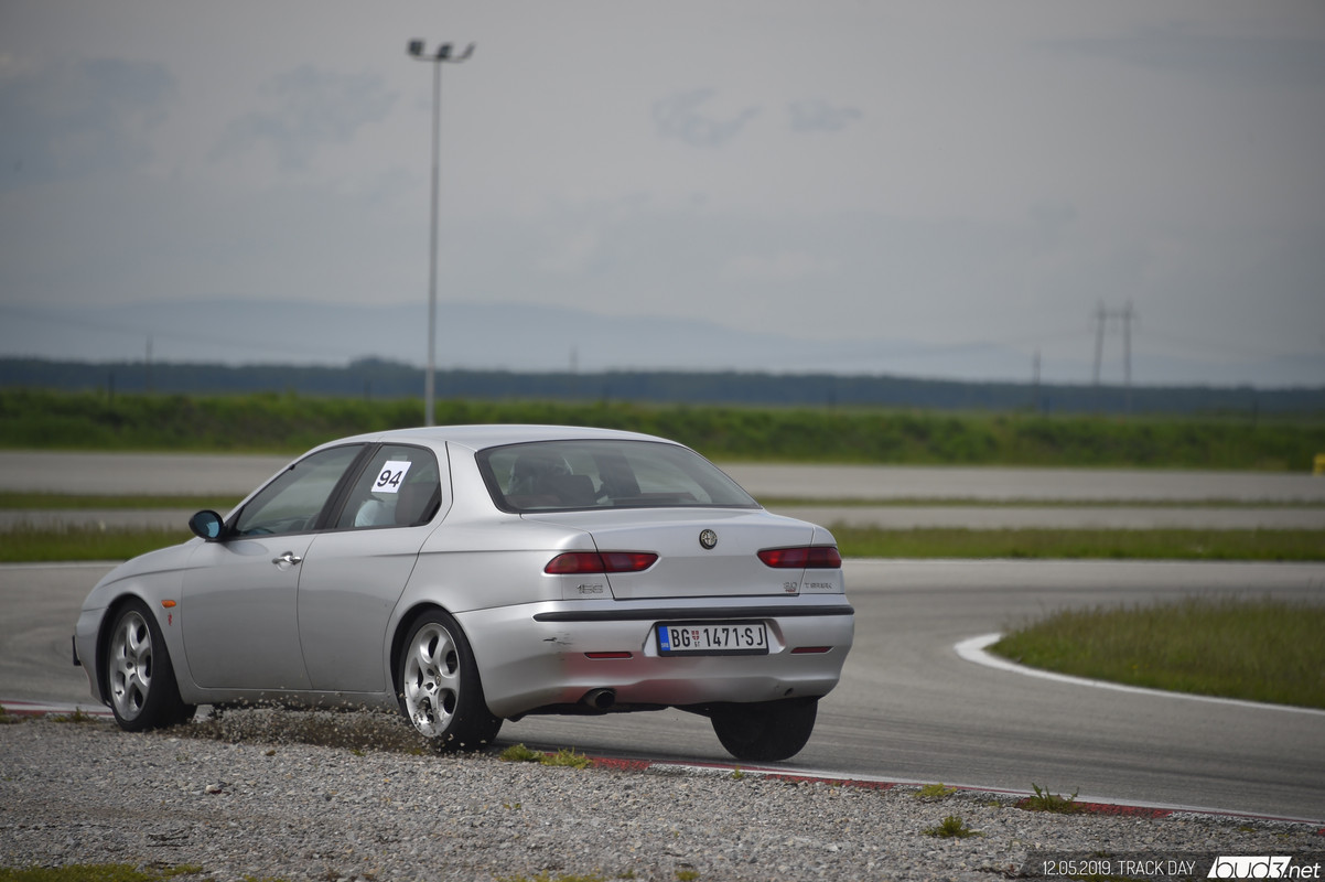 66BC0E84-0964-4661-B847-016C5661BBEB