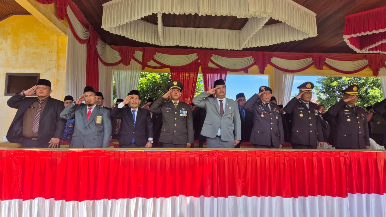 Sekretaris menghadiri upacara peringatan Sumpah pemuda di tapsel