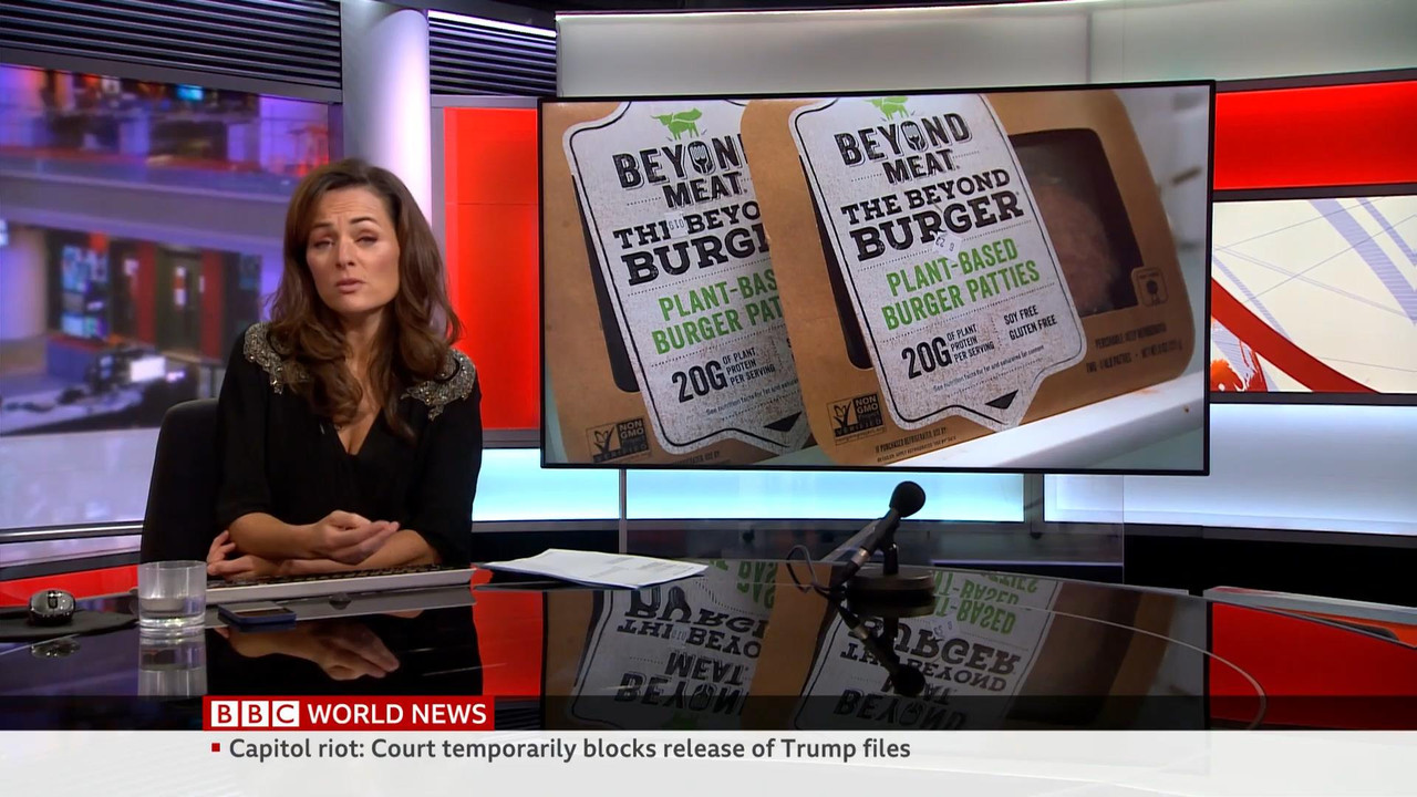 11.12 - 06.00.00 - BBC World News. News. Reporting on the day's inter....ts_snapshot_46.29_[2021.11.