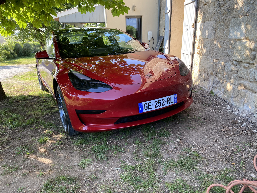 CDAE94E2-57FF-42FE-B5EF-E4AF177A74D7