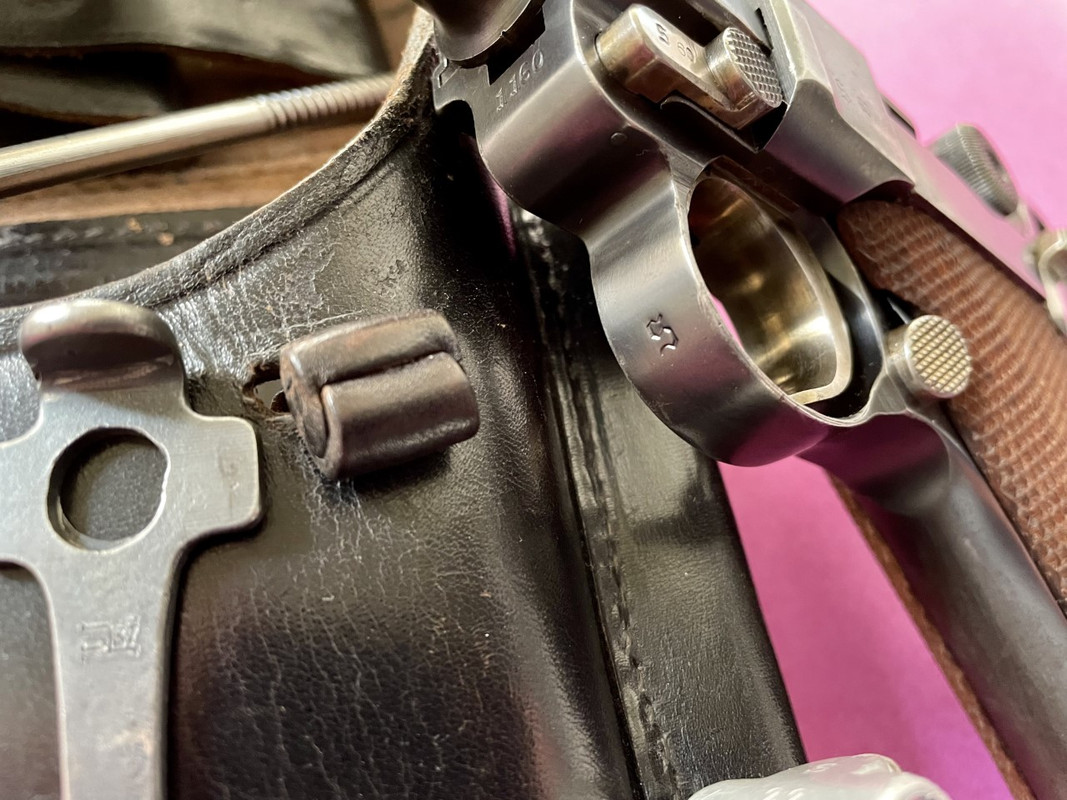 left p08 front frame detail