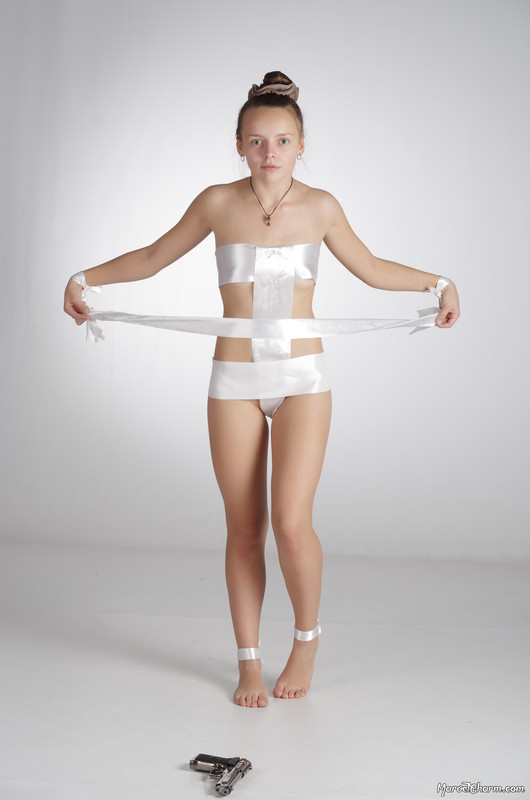 MarvelCharm_Nika-Piece-of-Eden-062