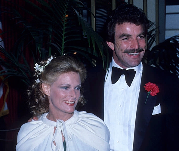 MAGNUM-PI-RAY-SELLECK-1-A-FOTOR.jpg
