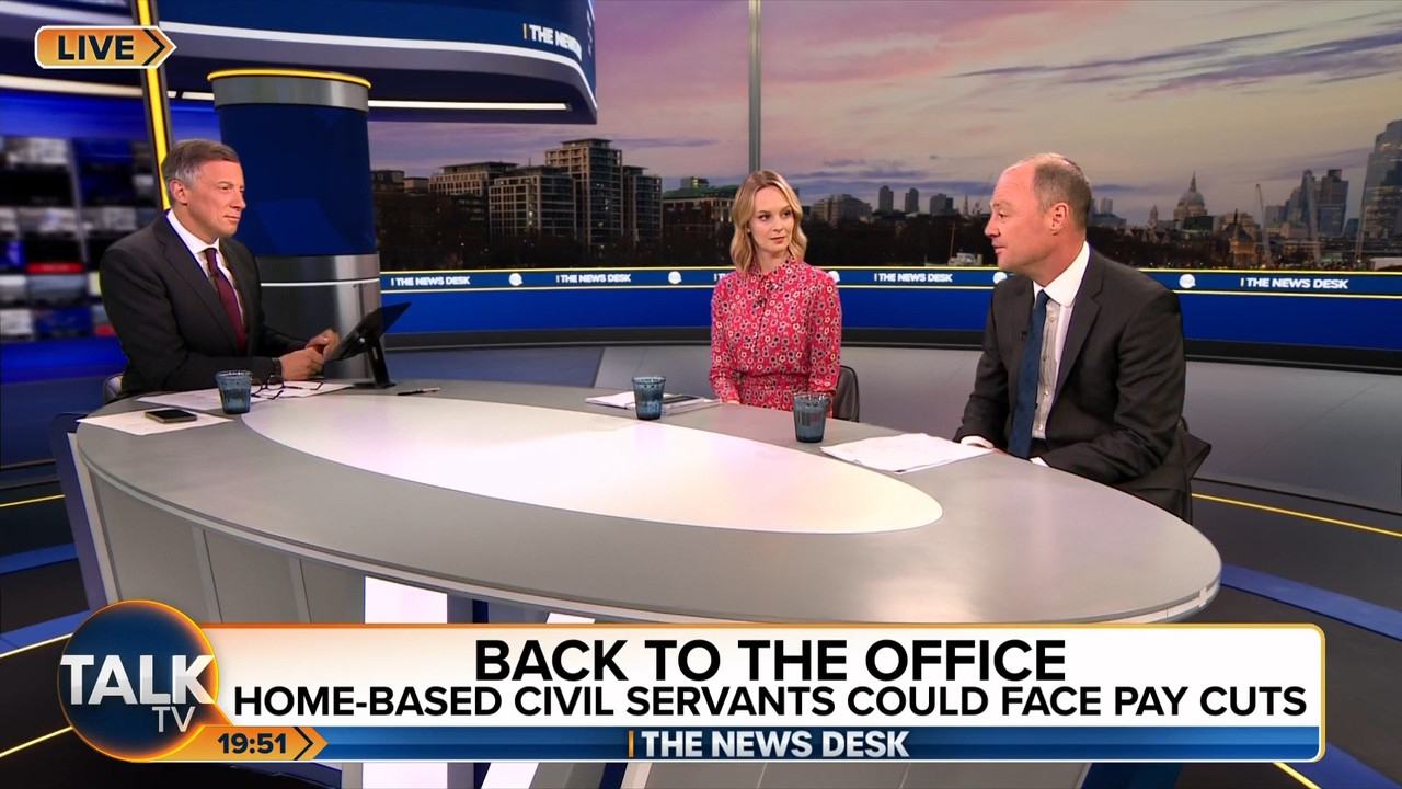 LIVE The News Desk  22-Apr-22.mp4_snapshot_51.55.000