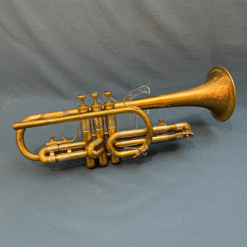 Olds 1947 Super Cornet No Case Los Angeles 18540 (1)