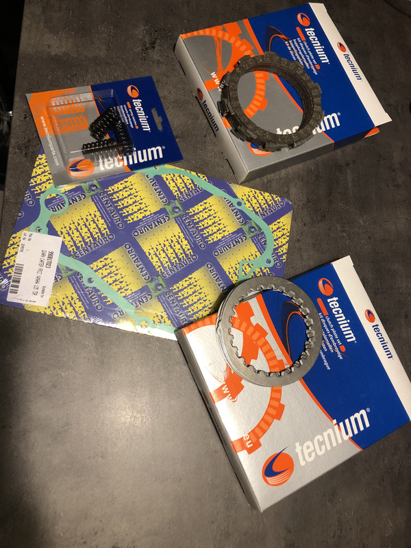 DBF71A9C-9CF3-4058-9DFE-0557207BF231