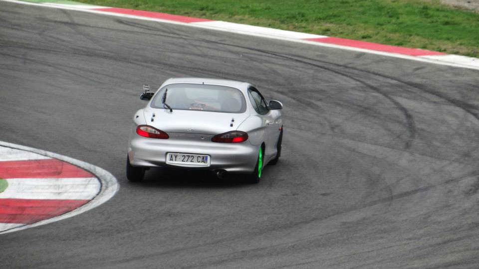 1393845_593782827346202_894755874_n