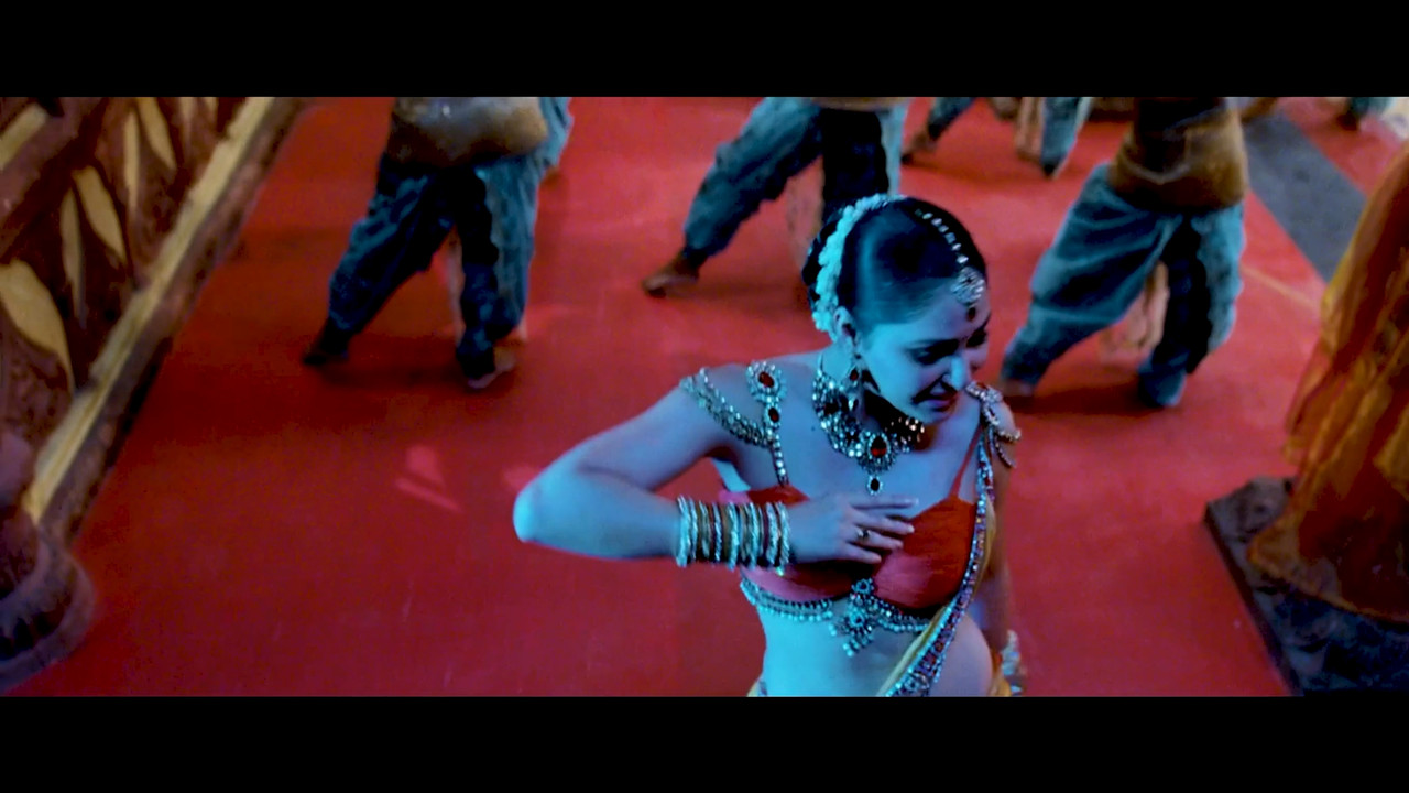 Ponnar Shankar 2011 Hot Song 4k.mp4_snapshot_03.30_[2020.12.12_00.09.09]