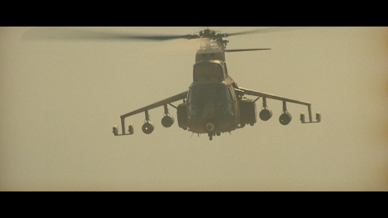Rambo.III.1988.2160p.UHD.BDRemux.DTS-HD.MA.5.1.HDR.DoVi.Hybrid.P8.by.DVT.mkv_snapshot_00.44.28_[2022