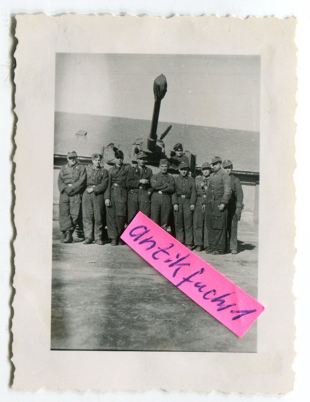 Deut. Panzer IV lang mit 415 und Seitenschürze 1