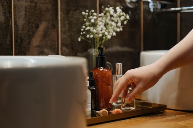 a woman following a simple autumn skincare routine to make her skin healthy, glowing 