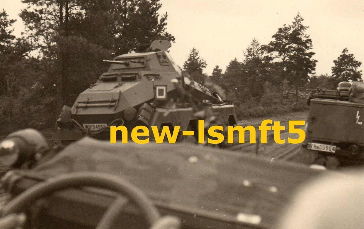photo 8Rad-Panzer tank SdKfz Wehrmacht Dienstzei