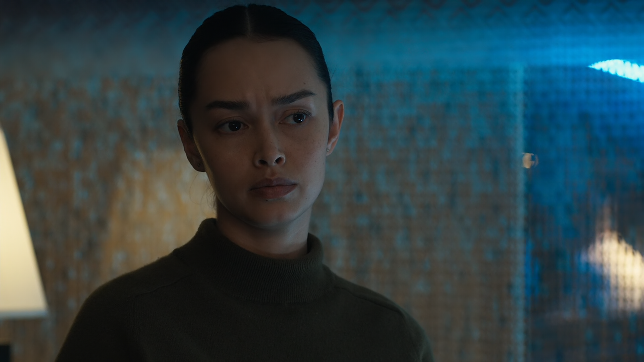 FBI.International.S04E21.Herbivore.Man.(1).1080p.10bit.AMZN.WEB-DL.DDP5.1.HEVC-Vyndros.mkv_snapshot_