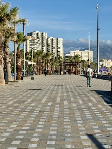 [Linked Image from i.postimg.cc]