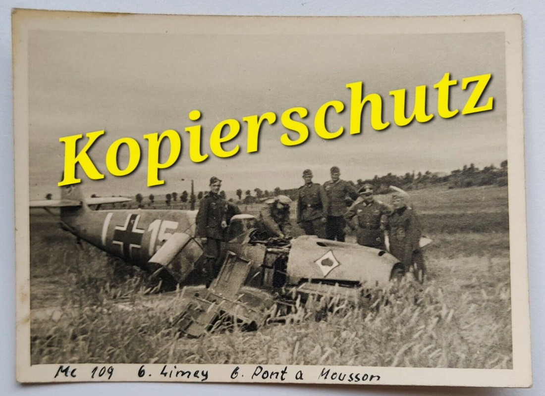 Orig. Foto Flugzeug Me 109 Jäger vom Jg 53 Pik Ass Staffelwappen Frankreich 1940