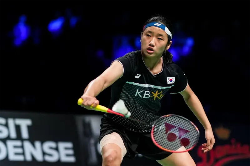 vot-cau-long-yonex-astrox-77-do-cua-an-seyoung.webp