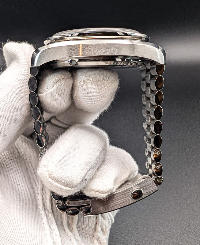 PXL_20250729_012558631