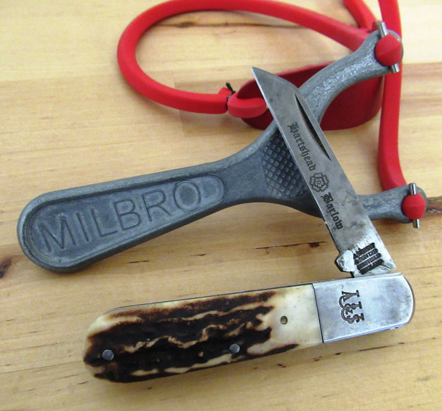 Hartshead Barlow (Stag) 141-3