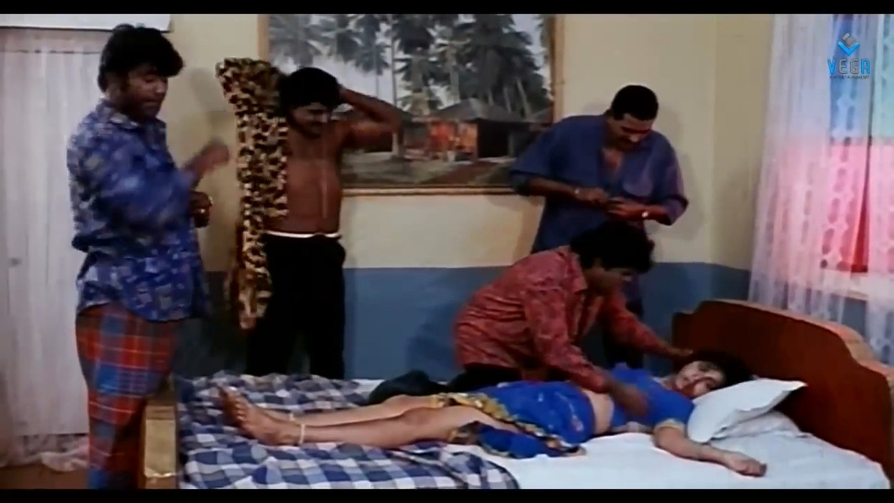 Dolly Minhas Palviahgam Avi - Villains Troubles a Women_4MxpygcjgQs.mp4_20220519_115059.200