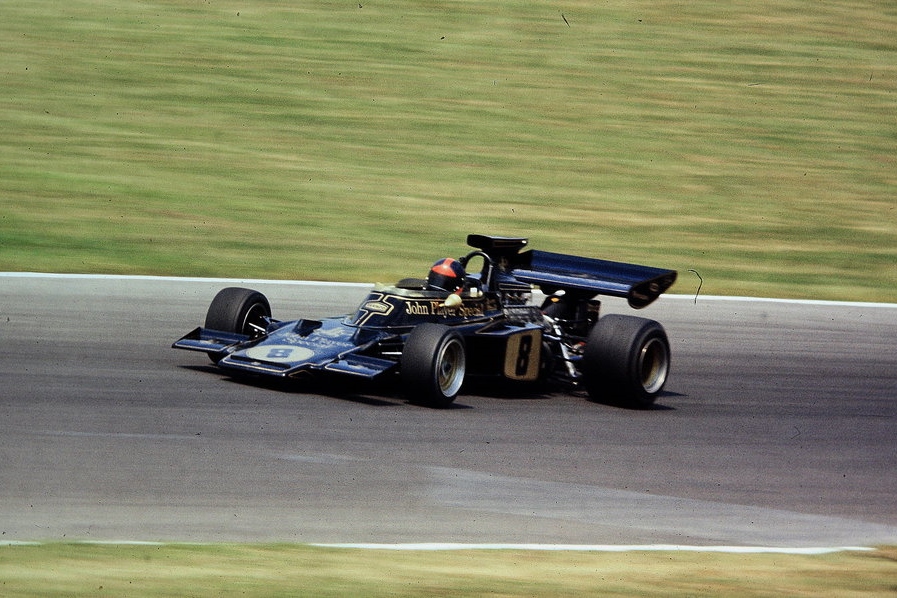 emerson_fittipaldi__great_britain_1972__by_f1_history-d6ew1rx