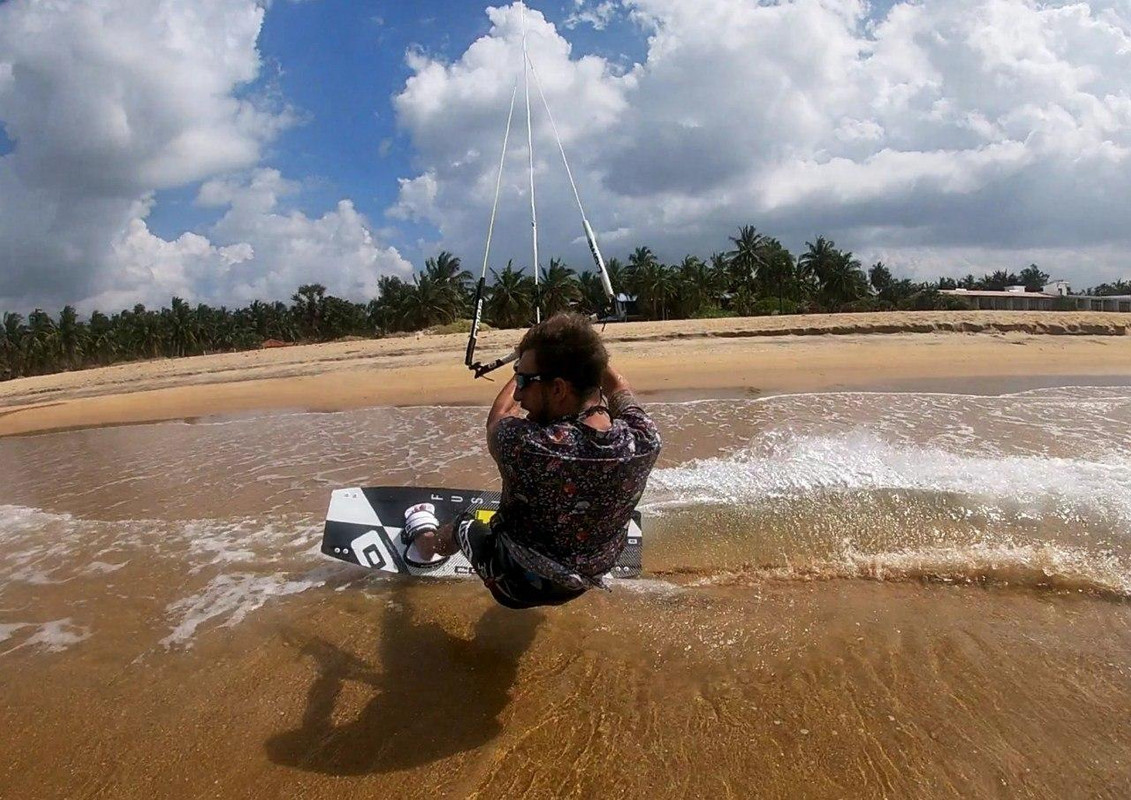 кайтсерфинг школа на Шри-Ланке