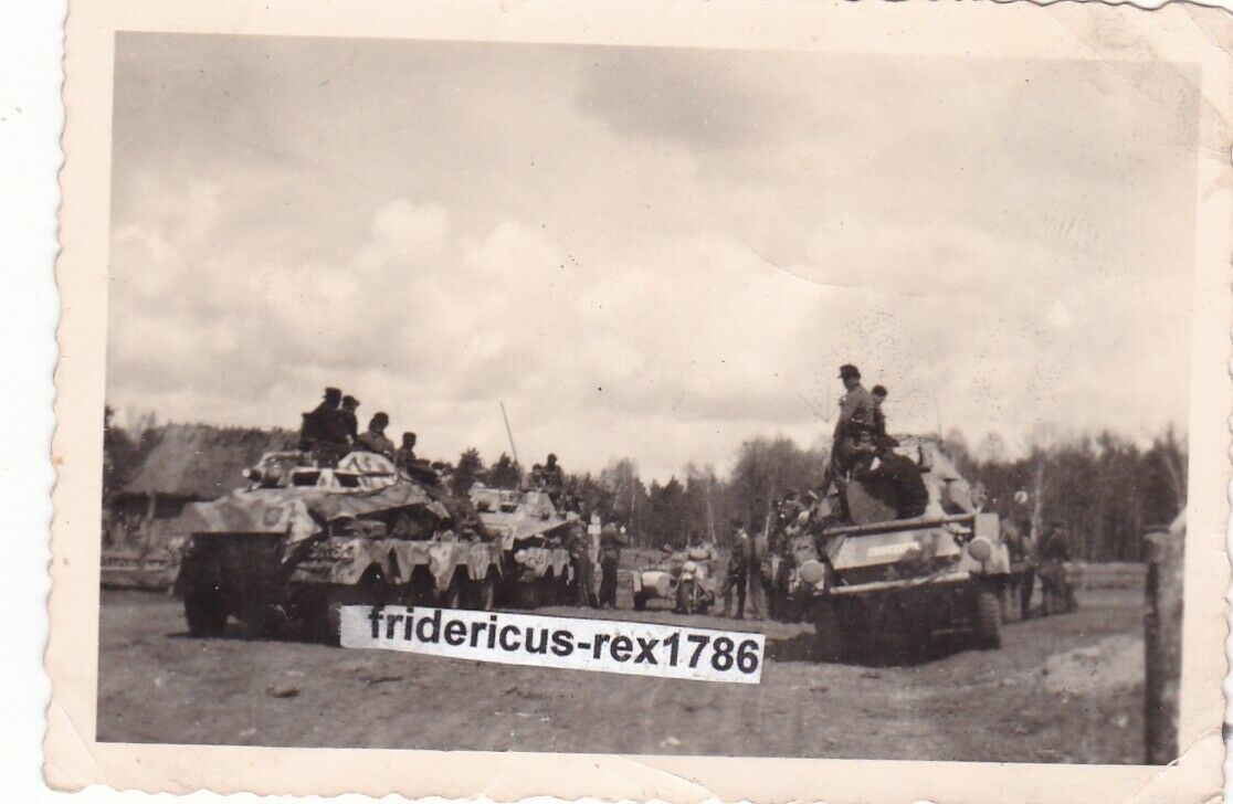 2 Panzer Tank Panzerspähwagen Sd. Kfz. 233 mit 7,5-cm Stummel Ke