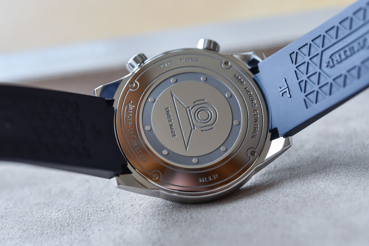 Jaeger-LeCoultre-Polaris-Date-Limited-Edition-Blue-Double-Gradie