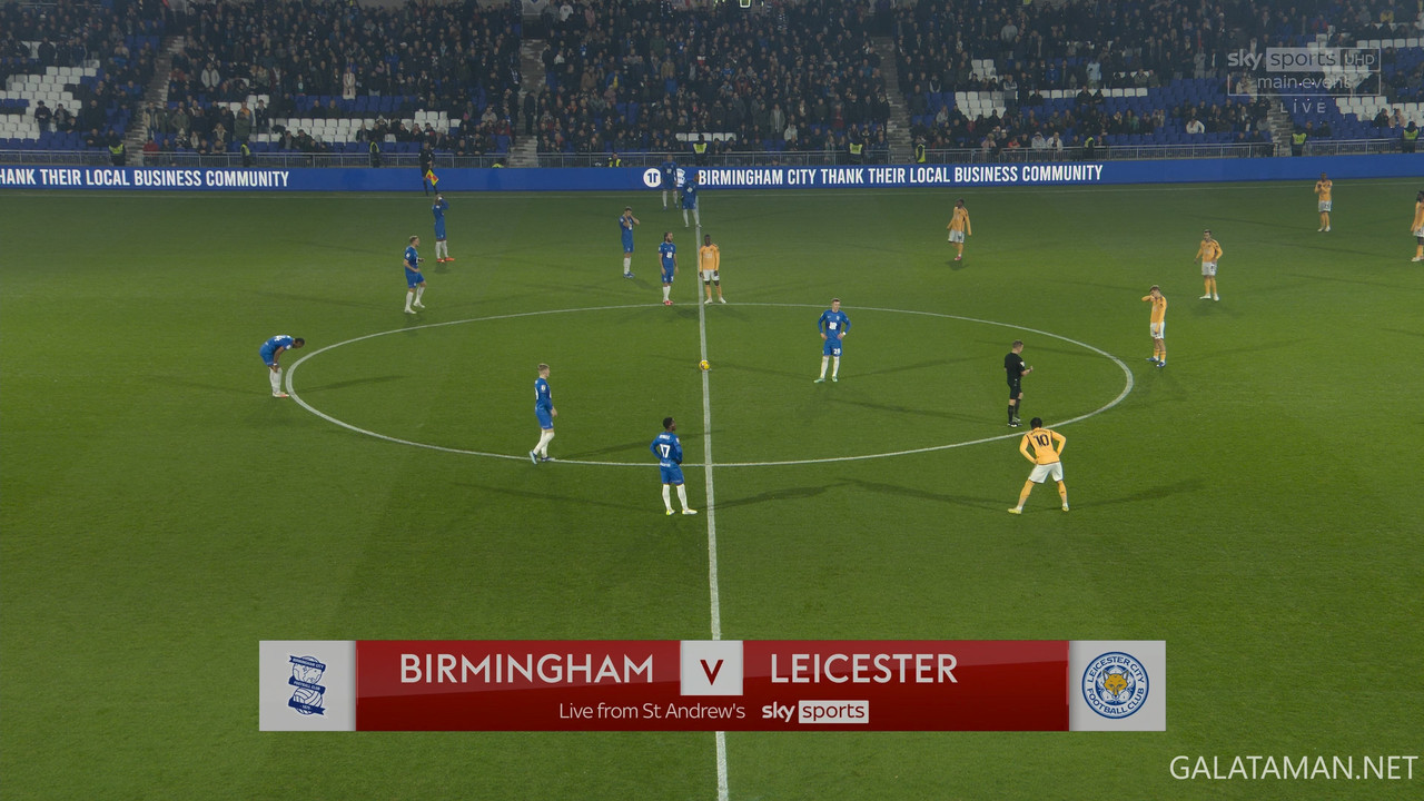 [Image: 12-18-20-52-31-UK-Sky-Sports-Main-Event-...08-570.jpg]