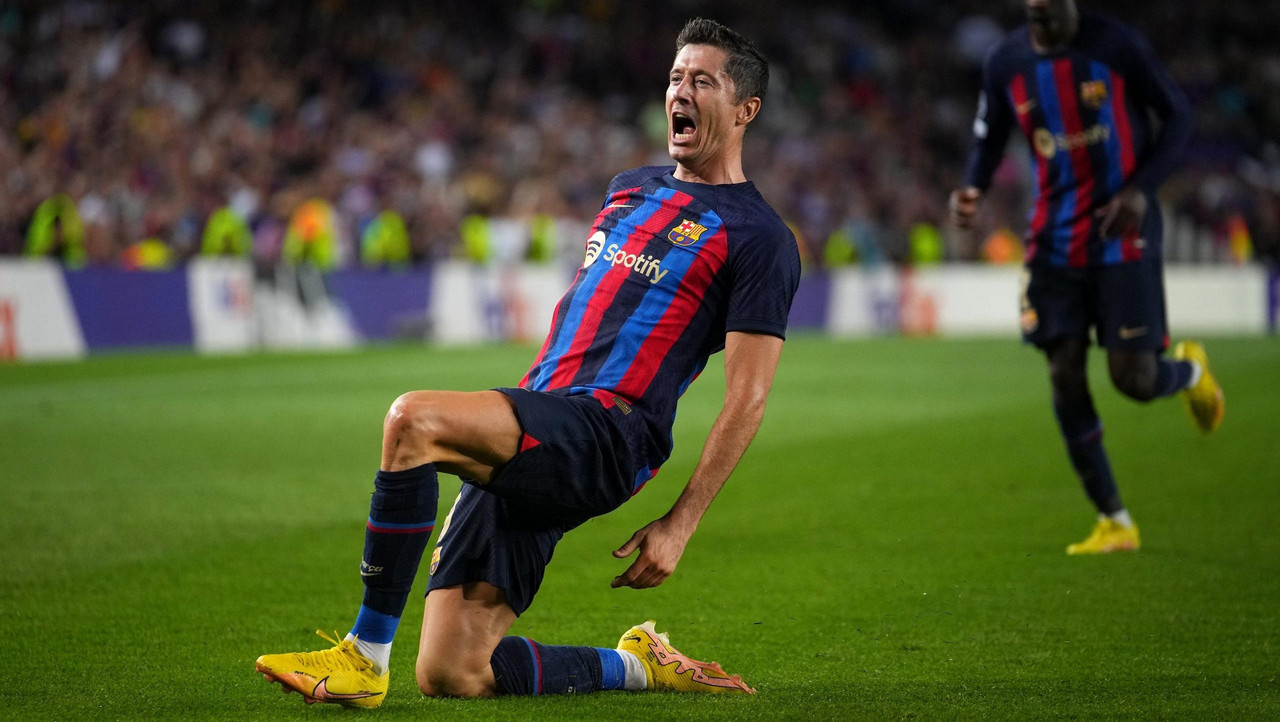 Barcelona aplasta al Viktoria Plzen con hat-trick de Lewandowski