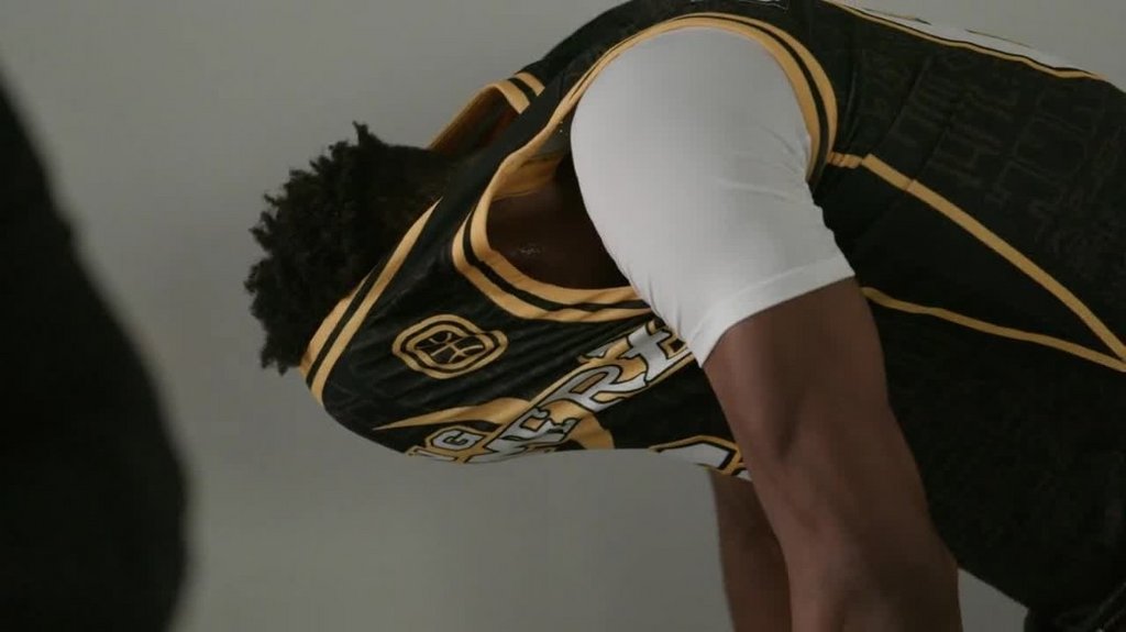 [Image: o2t9nxqi1wa2.jpg]