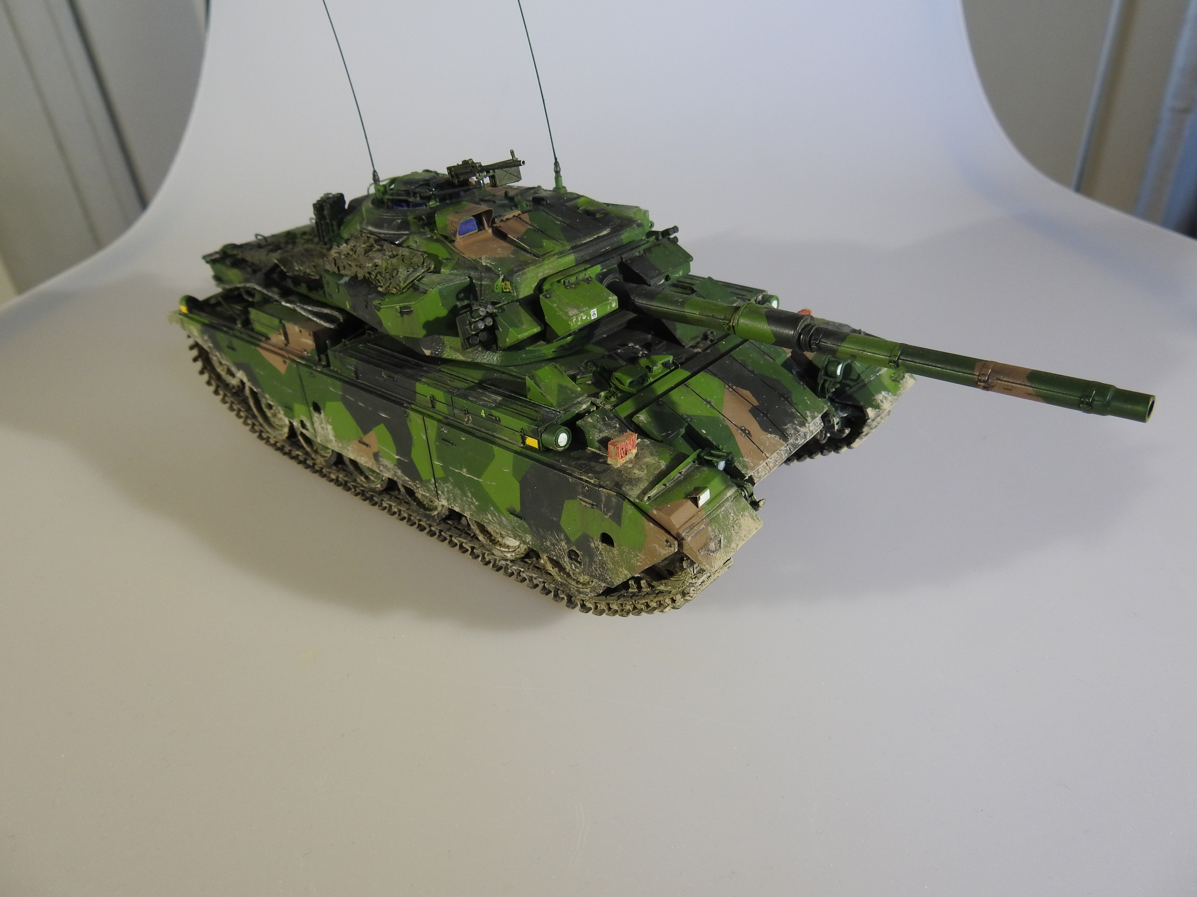 Strv 104 Centurion, Amusing Hobby, 1/35 - klar DSCN0302