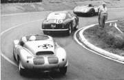  1960 International Championship for Makes - Page 2 60lm08-A-Martin-DBR1-300-I-B-Baillie-J-Fairman