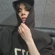 D558DFED-C85C-4F8A-91D0-2B3EC6CD1164