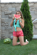 Marvel-Charm-Hanna-Watermelon-067