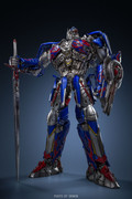 Toyworld-AOE-TLK-Optimus-Prime-Color-Prototype-02