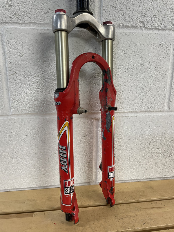 E4BCAF5A-0DBB-40C7-B9E7-DEE30276E97F