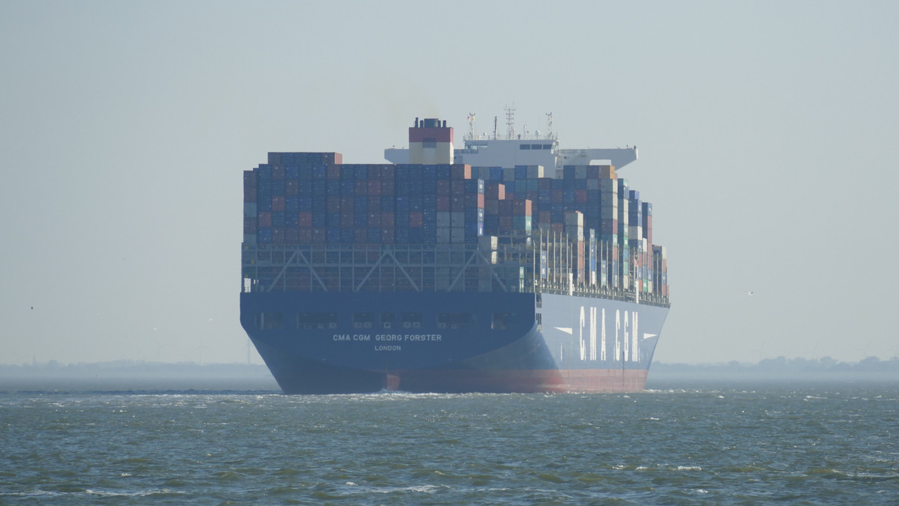 3EB18F90-E211-4C19-BE36-1F17EFA0AA45