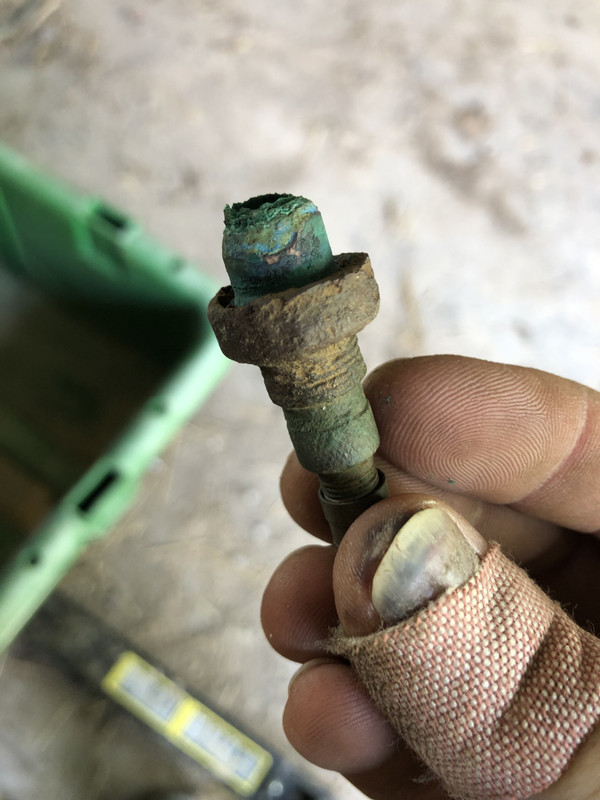 D11B1B92-11C7-4380-B195-FF09933F2694