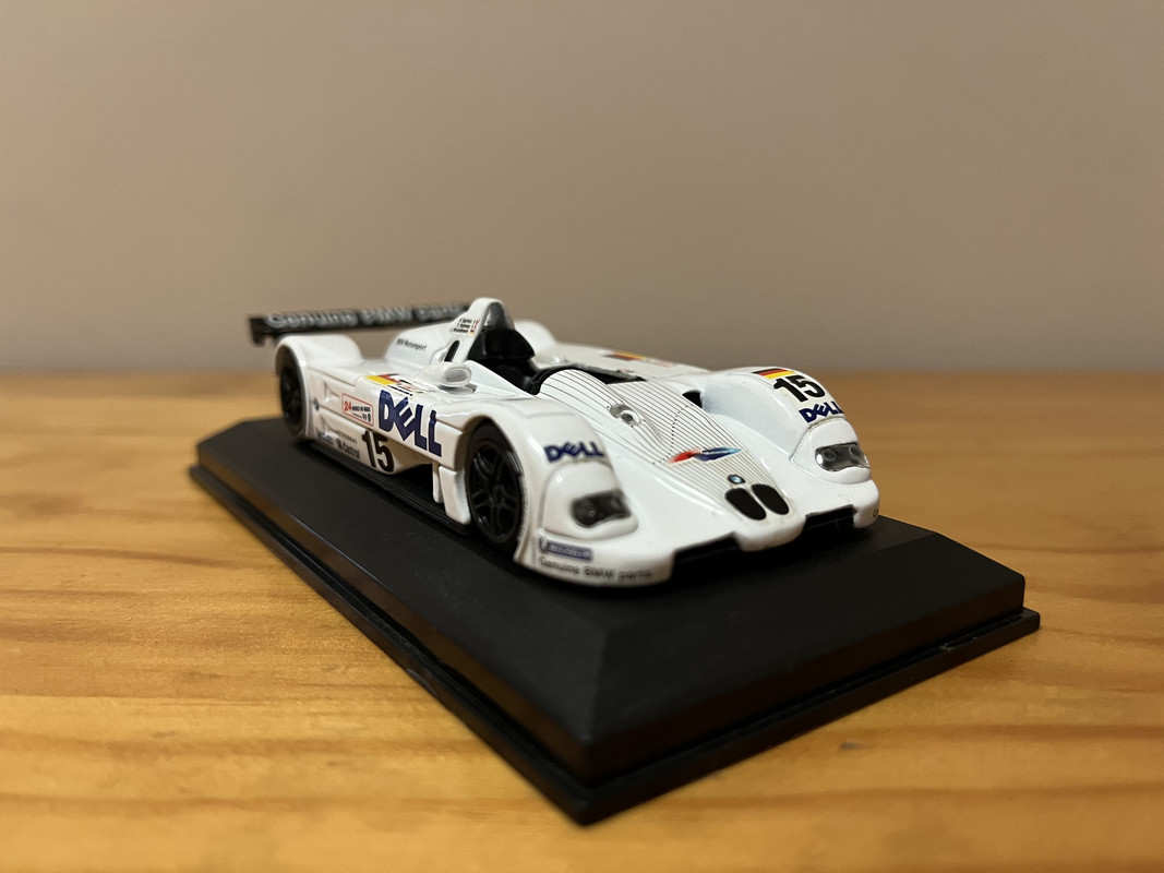 09C9FA8E-3326-4CD9-B3EE-C2BB439BA4F2